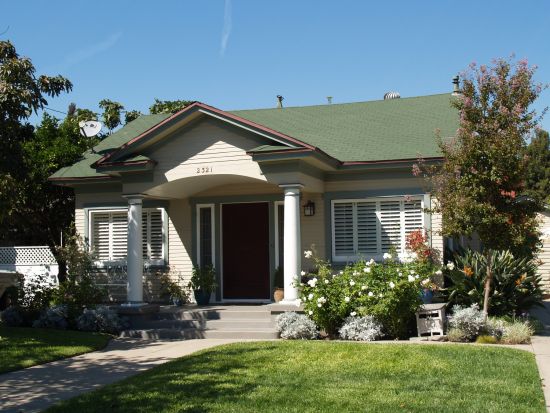 column porch bungalow.jpg